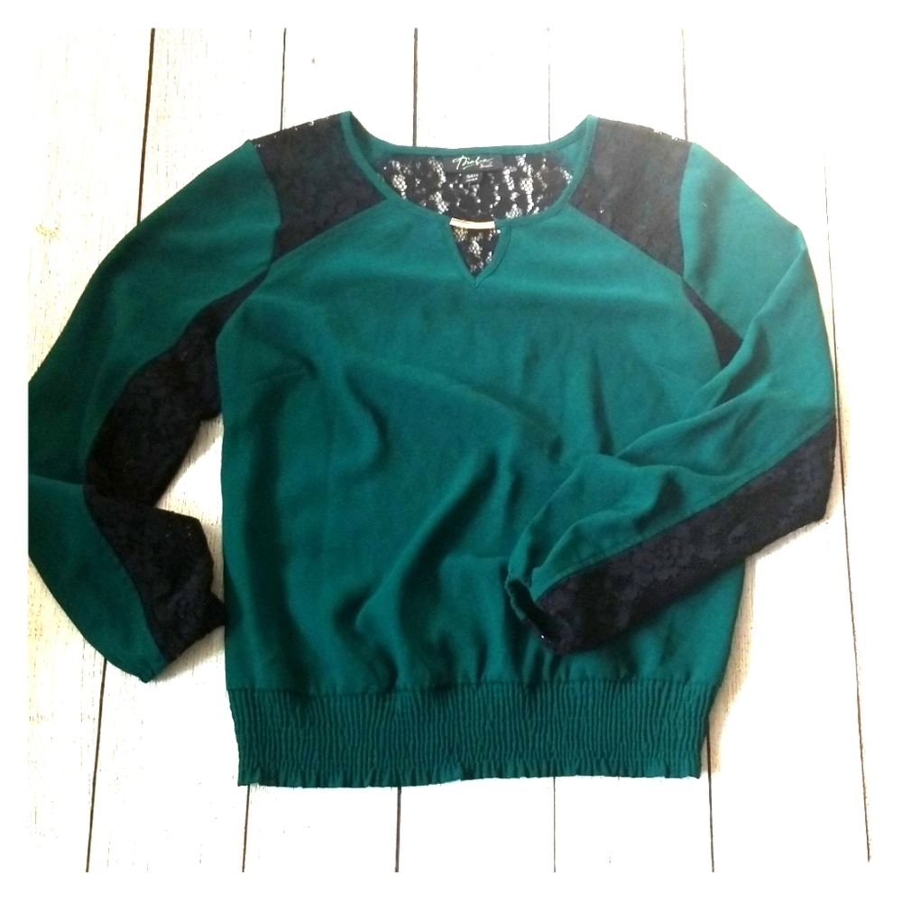 Thalia Sodi Green and Black Lace Blouse